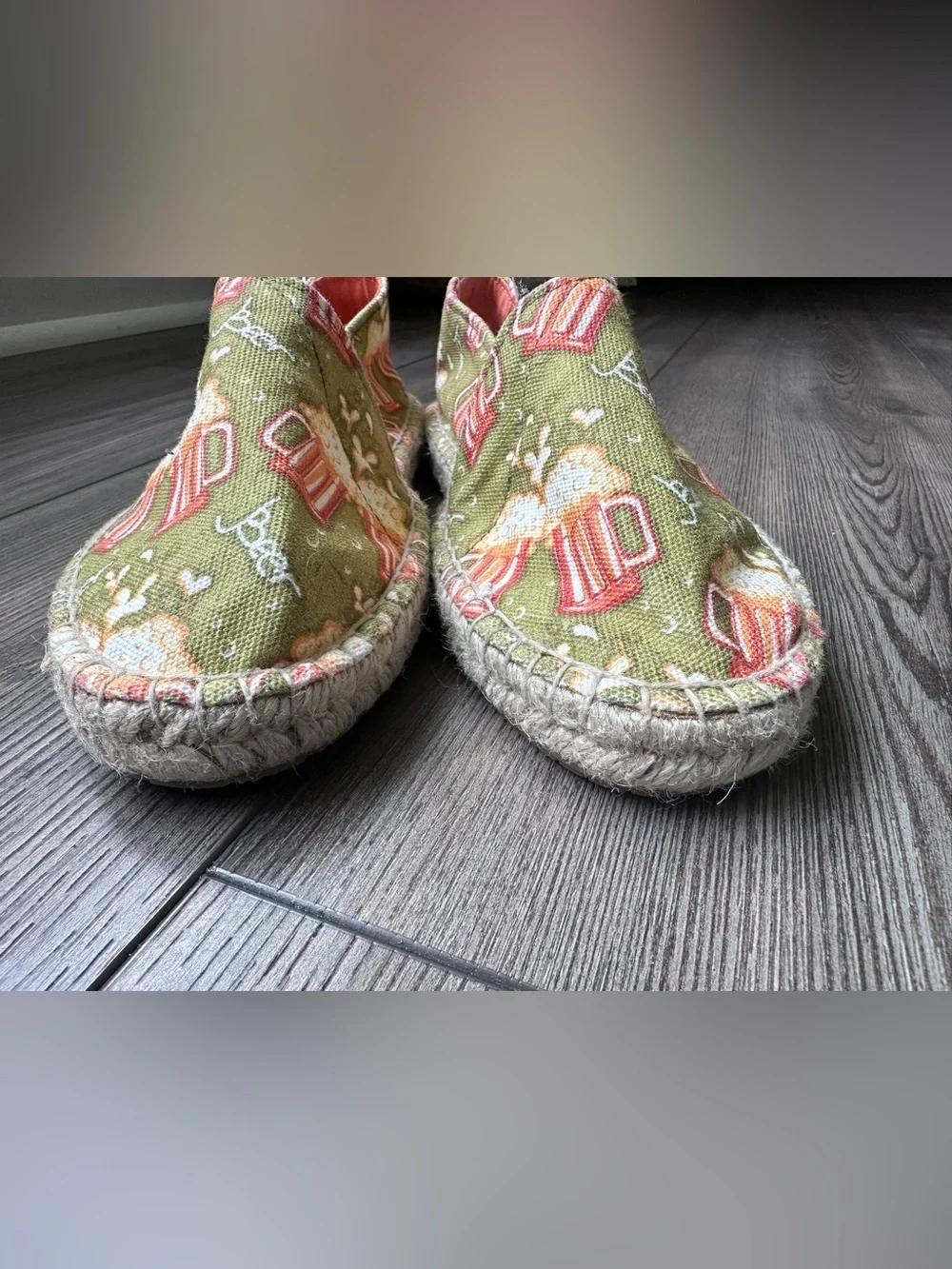 Ubuntu Handmade Beer Print Espadrille Slip-On Shoes Size 8